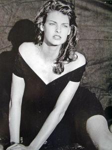 Linda_Evangelista___1988_lindbergh_claire3.jpg