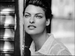 Linda_Evangelista___kathleen_Madden____1997.jpg