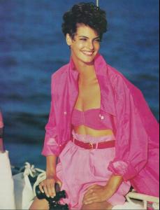 linda_Vogue_US_dec88__Resort_to_color___Lindbergh_claire5.jpg