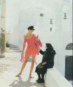 linda_Vogue_US_dec88__Resort_to_color___Lindbergh_claire6.jpg