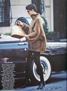 linda_Vogue_US_sep89__Camel__s_back___Lindbergh_claire9.jpg