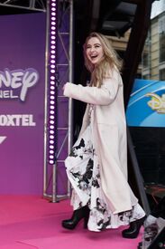 sabrina-carpenter-performs-at-disney-channel-s-fanfest-in-sydney-8-6-2016-2.jpg