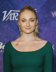 sophiet160816BZNimage7.jpg