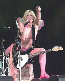 courtneylove_hole-dams.jpg