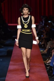 Rex_Moschino_5901971A.jpg