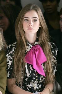 92175_Lily_Collins_arrives_at_Mercedes_Benz_Fashion_Week_Los_Angeles_Spring_2008_FR_CU_ISA02_122_444lo.JPG