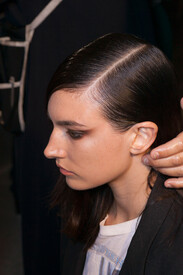 Thierry_Mugler_Spring_2013_Backstage_G-4_B7_QNRgbv.jpg