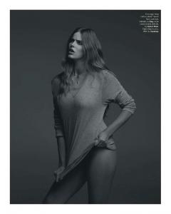 GQ_Australia_November_2013007.jpg