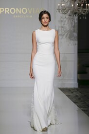 pronovias-bf16-5-682x1024.jpg