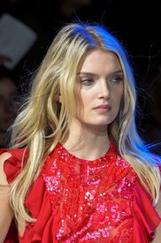 elie-saab-lily_donaldson_3.jpg