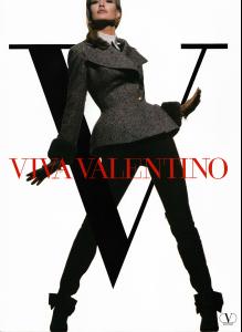 86921_valentino_tyen_1_122_367lo.jpg