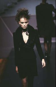 esther_Valentino_fw97.jpg