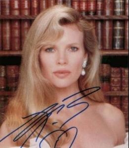 kim_basinger_080.jpg