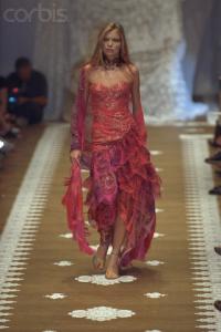 esther_Emanuel_Ungaro_FW_2000_tfs3.jpg