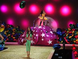 nxs-vsfs2010-adrianalimafan.net-1655.jpg