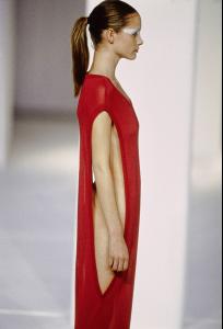 HUSSEIN-CHALAYAN-SPRING-1998-RTW-DETAIL-19-GEORGINA-COOPER.jpg