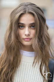 mitograph-Taylor-Hill-Milan-Fashion-Week.jpg