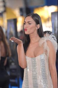 Los_Angeles_Premiere_Of_Transformers_megan_fox_net_2__14_.jpg