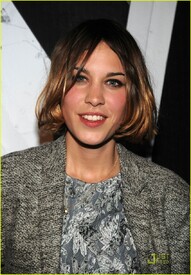 alexa-chung-show-03.jpg