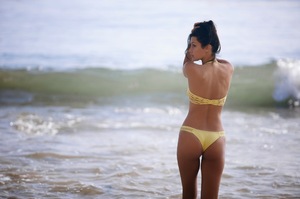 FRANKIES BIKINIS YELLOW WILLOW BACK - LANIKAI.jpg