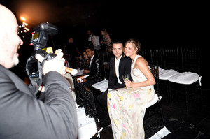 Josephine+Skriver+7th+Annual+amfAR+Inspiration+_yHvAy8TR0hx.jpg