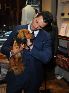 David+Gandy+Huntsman+Gentleman+Journal+Cocktail+JgwPRC20kR_x.jpg