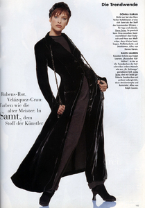 vogue germany july 1993 10.jpg