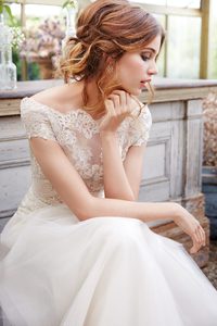 tara-keely-bridal-fall-2016-style-2650_4.jpg