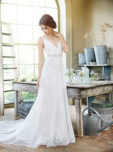 tara-keely-bridal-fall-2016-style-2656_0.jpg