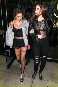 barbara-palvin-chantel-jeffries-dinner-la-gift-quote-07.jpg