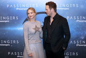 jlaw291116ZNimage34.jpg