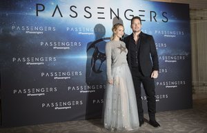 jlaw291116ZNimage51.jpg