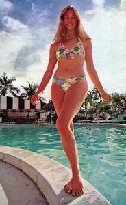 Cybill Shepherd - floral bikini.jpg