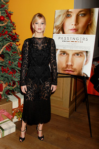 jlaw061216BZNimage6.jpg