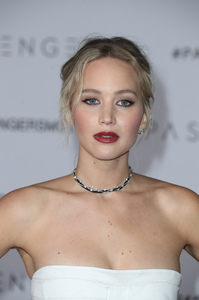 jlaw1516BZNimage15.jpg