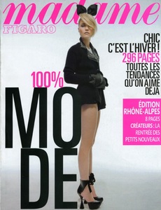 Nienke van Hofslot madame figaro 2009.jpg