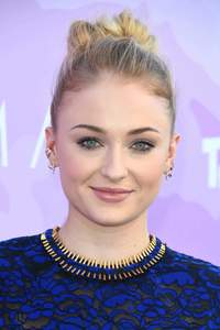    sophiet280117BZNimage104.jpg