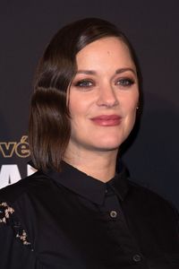 marion-cotillard-revelations-cesars-gala-in-paris-1-16-2017-9.jpg