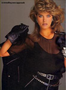 Blanch_Vogue_US_July_1985_07.thumb.jpg.cf2f1e3f0b25e6a7053f6cdc1fc9973e.jpg