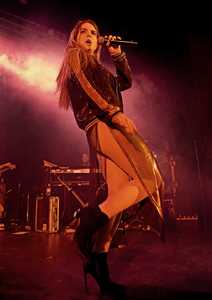 Joanna-Levesque-Performing-in-Manchester-18.jpg