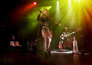 Joanna-Levesque-Performing-in-Manchester-7.jpg