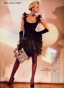 Lindbergh_Vogue_US_April_1984_11.thumb.jpg.895d5b852e4d135330a04d6d9ecd9498.jpg