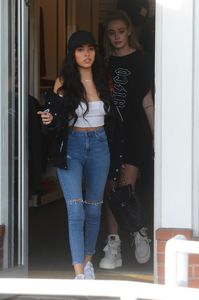 madison-beer-leaves-fred-segal-in-los-angeles-11-07-2016_18.jpg