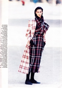 marie_claire_fr_sept_1986_7.thumb.jpg.83544c8f1c097378b097325576b1f8f7.jpg