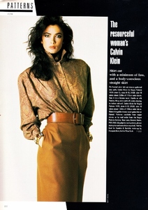 uk_vogue_oct_1985_24.thumb.jpg.d92944345d9a302f74e2acdbeec55e44.jpg