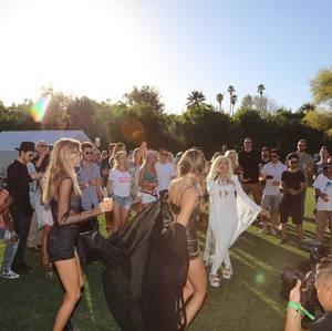 58fb923129fd4_COACHELLA21.thumb.jpg.c902bd923c5c429a33a9e07e7b02c5cb.jpg