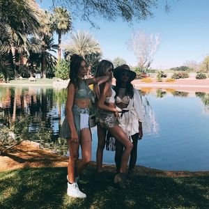 58fb923fa797c_COACHELLA26.thumb.jpg.c908425b86101a4a177f6a1ac2203ba0.jpg