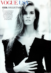 vogue_uk_oct_1989_21.thumb.jpg.ff4ab583e19b9741ff9f91c64491d2a9.jpg