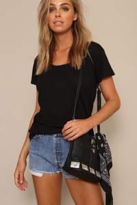 On The Go Tee  - Black 01.JPG