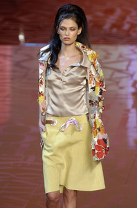 Valentino SS05 show2 CC 184.jpg